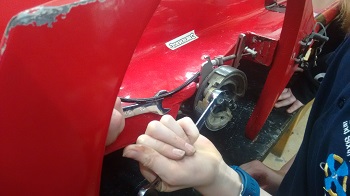 Adjusting brakes